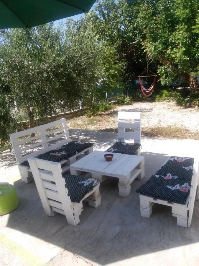 Apartments And Rooms With Parking Space Zavala, Hvar - 128 Елса Экстерьер фото