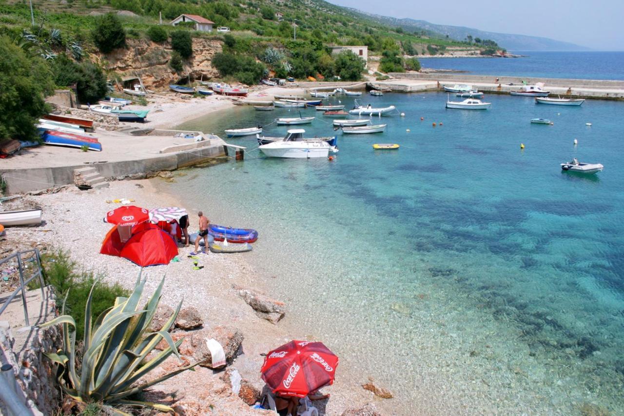 Apartments And Rooms With Parking Space Zavala, Hvar - 128 Елса Экстерьер фото