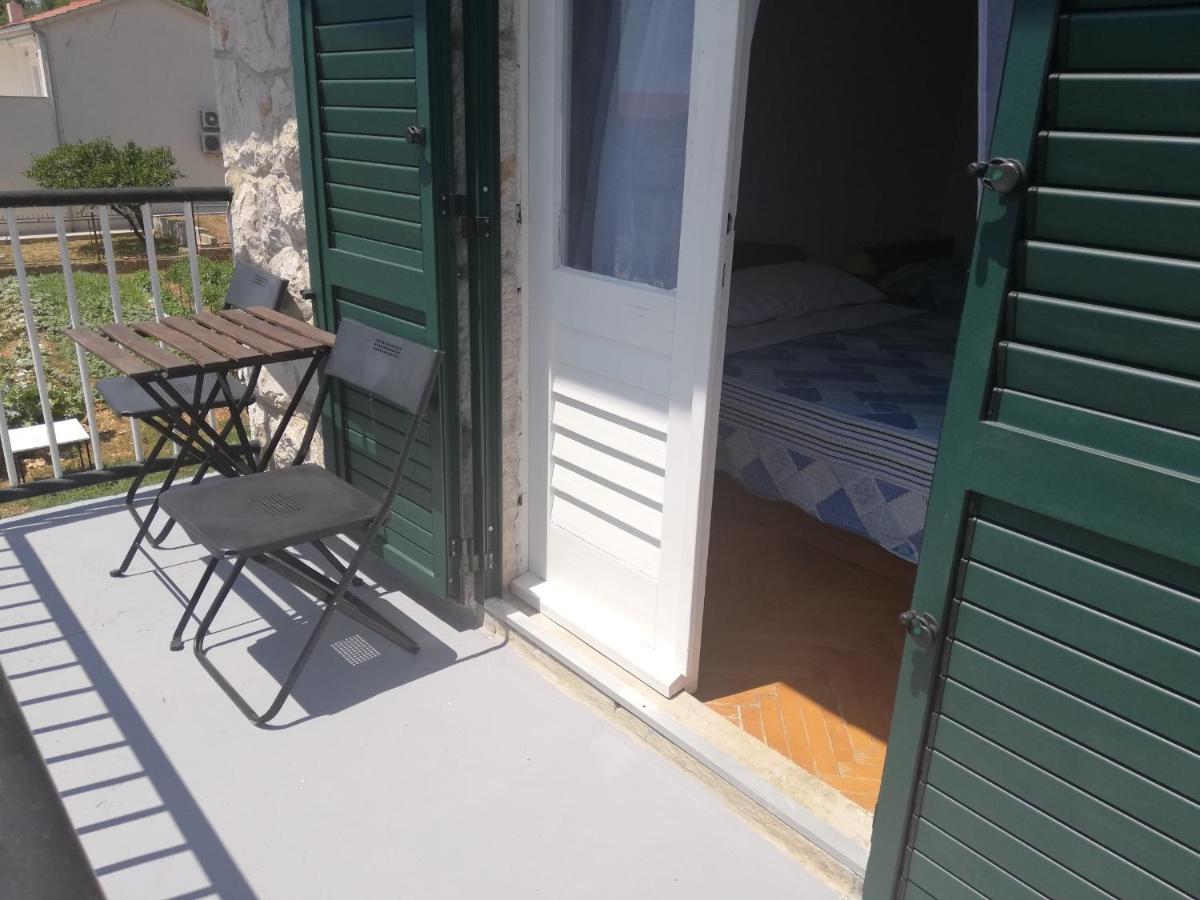 Apartments And Rooms With Parking Space Zavala, Hvar - 128 Елса Экстерьер фото